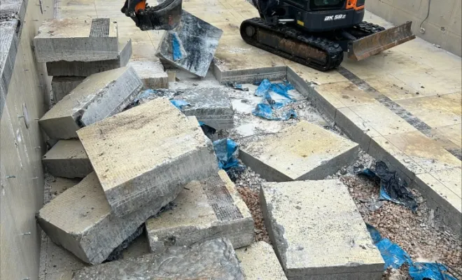 Découpe de piscine olympique suite à une malfaçon à Brignoles, Aix-en-Provence, SOSC BETON