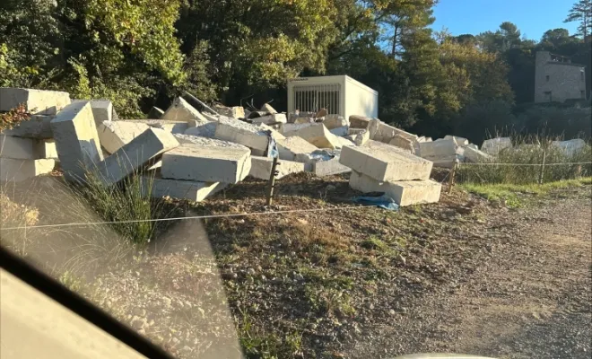 Découpe de piscine olympique suite à une malfaçon à Brignoles, Aix-en-Provence, SOSC BETON