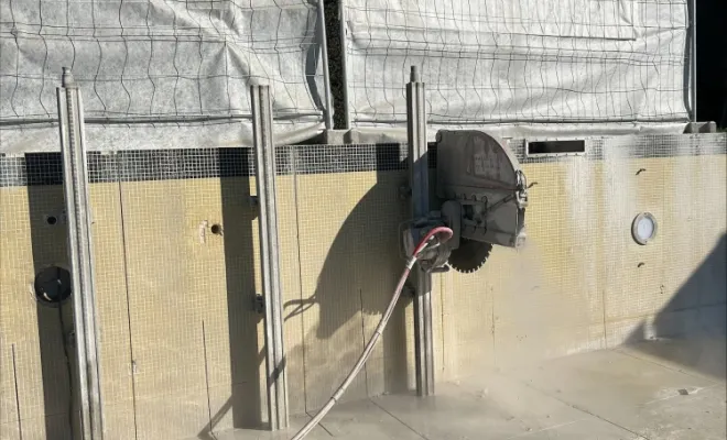 Découpe de piscine olympique suite à une malfaçon à Brignoles, Aix-en-Provence, SOSC BETON