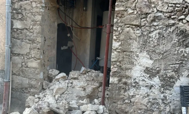 Création d’une porte dans un mur en pierre de 50cm d’épaisseur , Aix-en-Provence, SOSC BETON